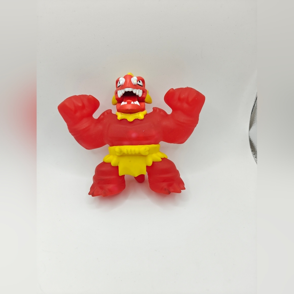 Heroes Of Goo Jit Su Dino Power Blazagon The Dragon Stretch Action Figure